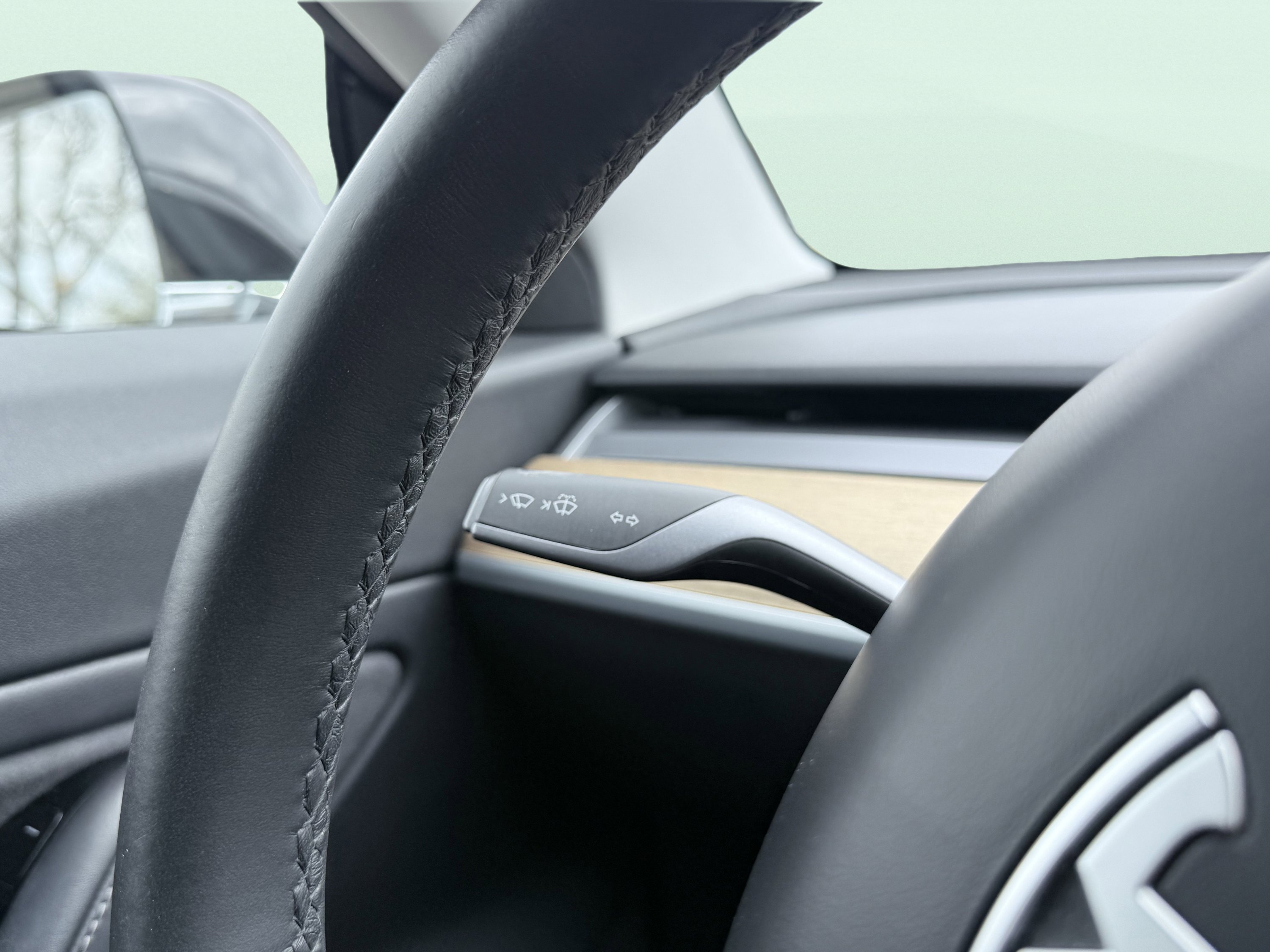 Used 2018 Tesla Model 3 Mid Range image 57