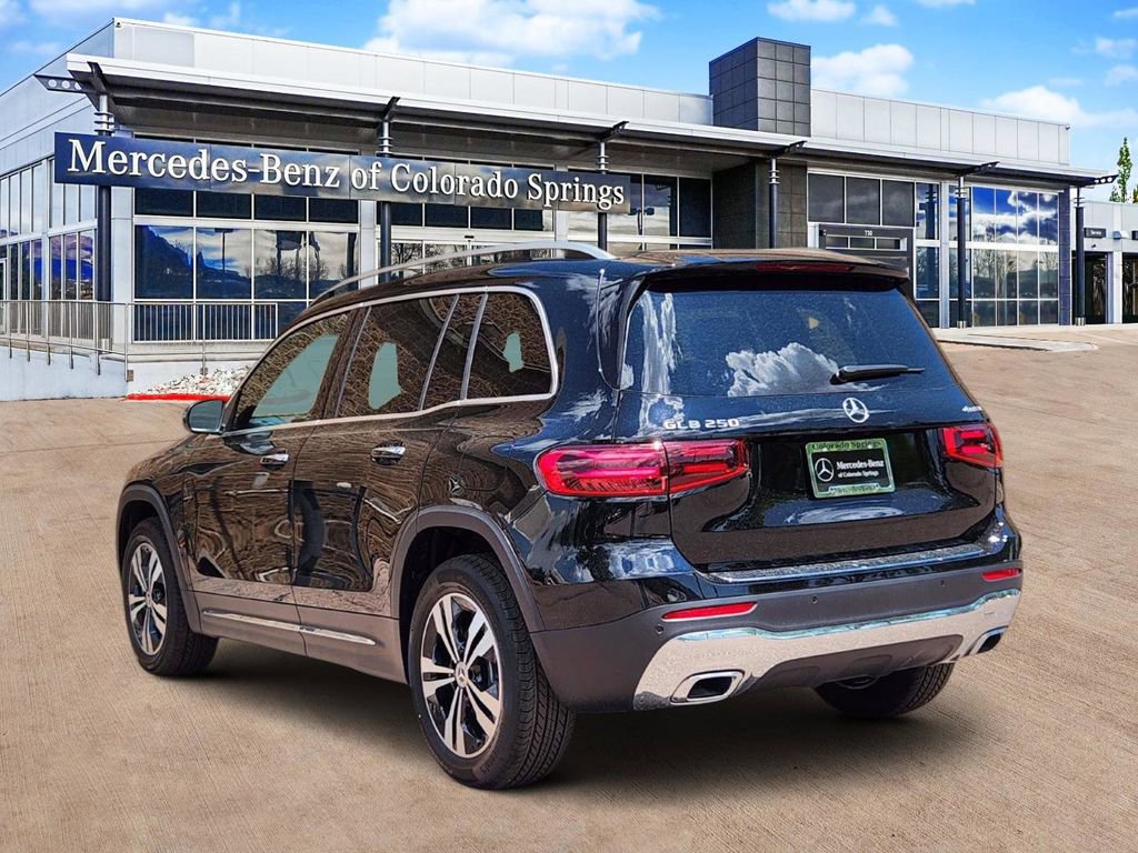 Used 2025 Mercedes-Benz GLB 250 GLB 250 image 7