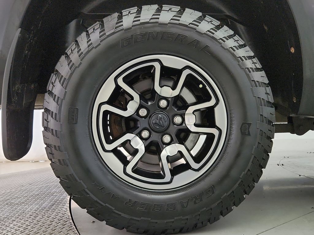 Used 2017 RAM 1500 Rebel w/ Luxury Group AWD/4WD image 31