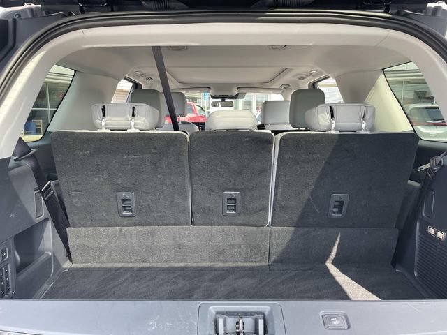Used 2025 Ford Expedition Active AWD/4WD image 7