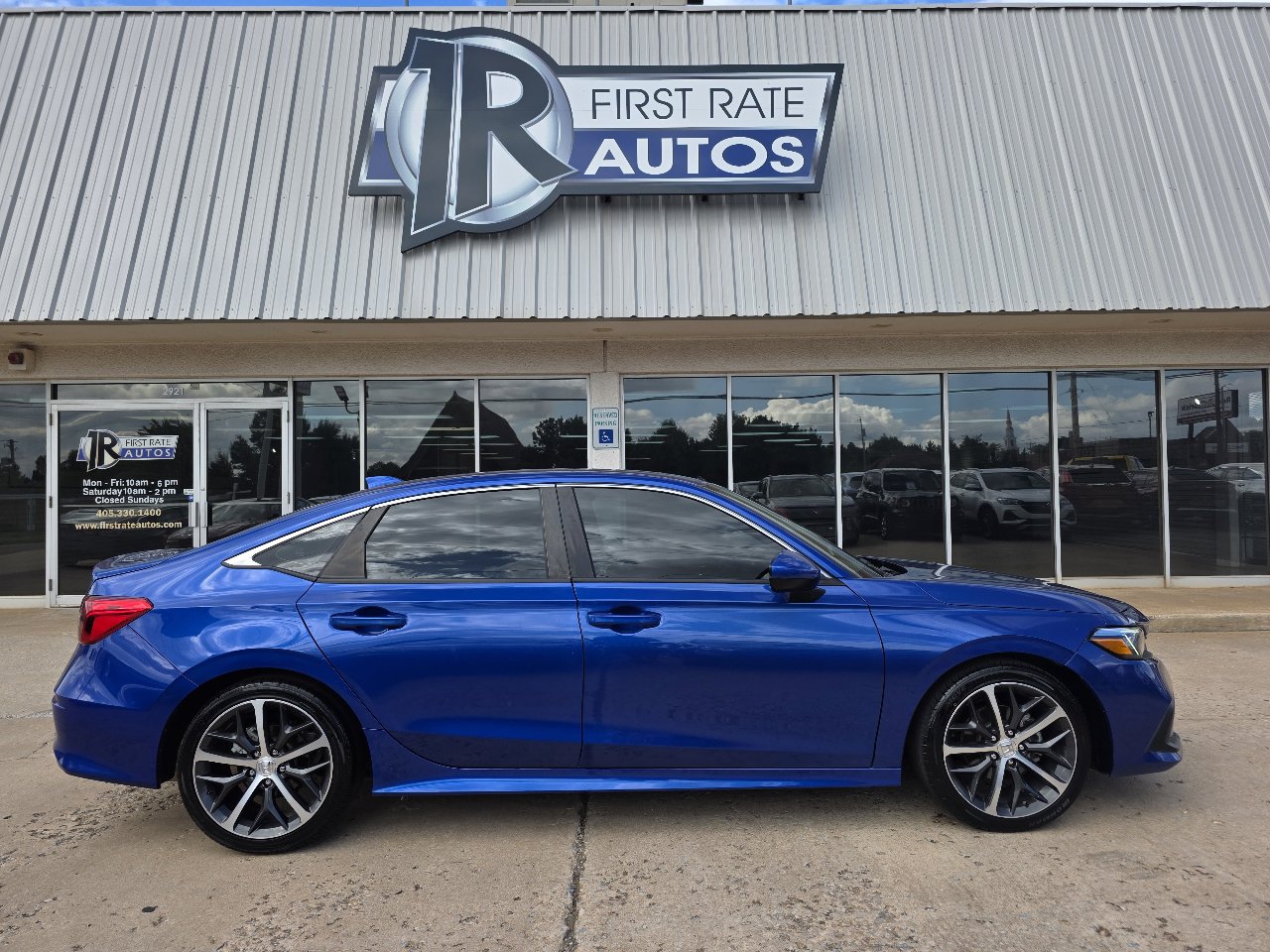 Used 2022 Honda Civic Touring image 9