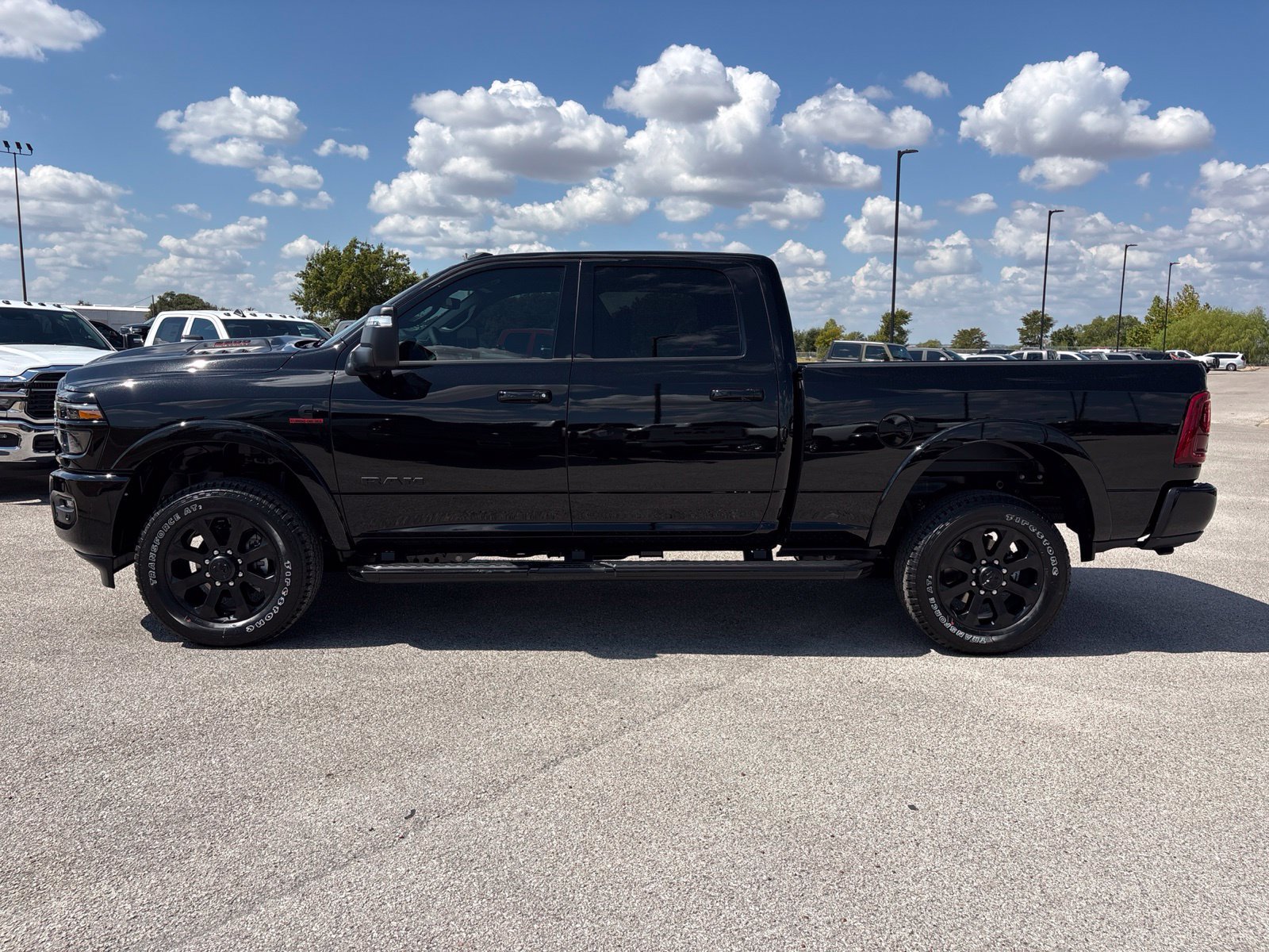 New 2027 RAM 2500 Laramie AWD/4WD image 2