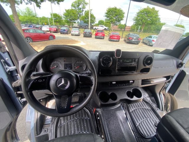 Used 2019 Mercedes-Benz Sprinter 144 image 10