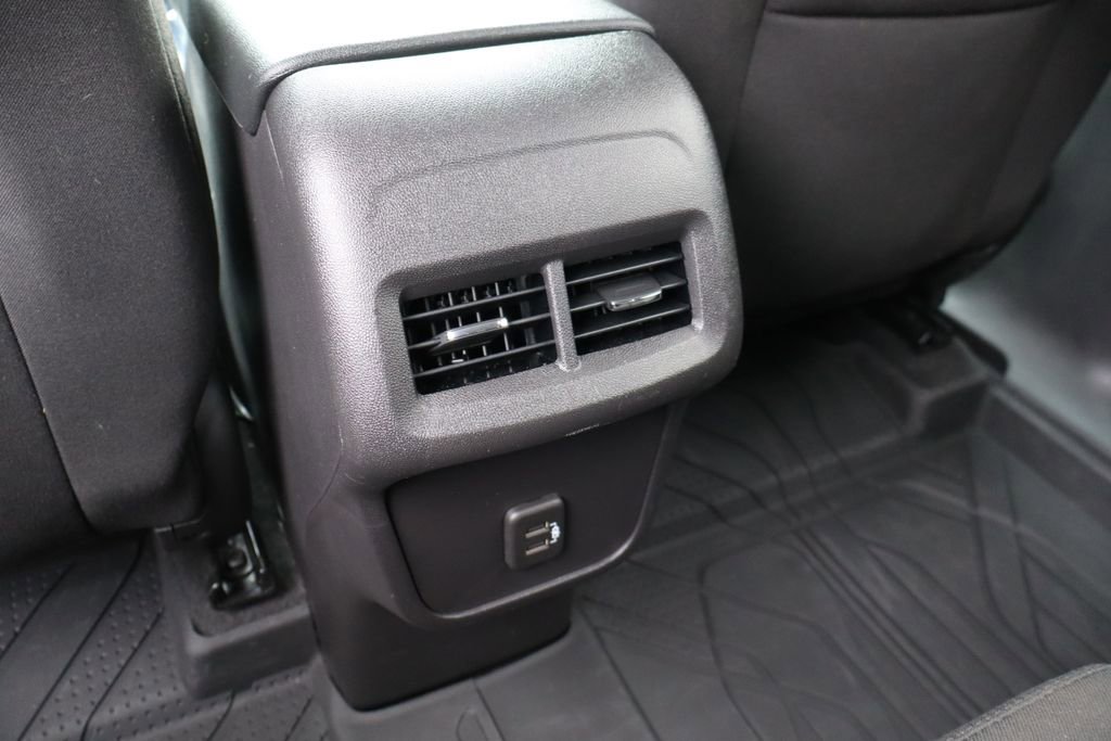 Used 2024 Chevrolet Equinox LT w/ LPO, Floor Liner Package image 34