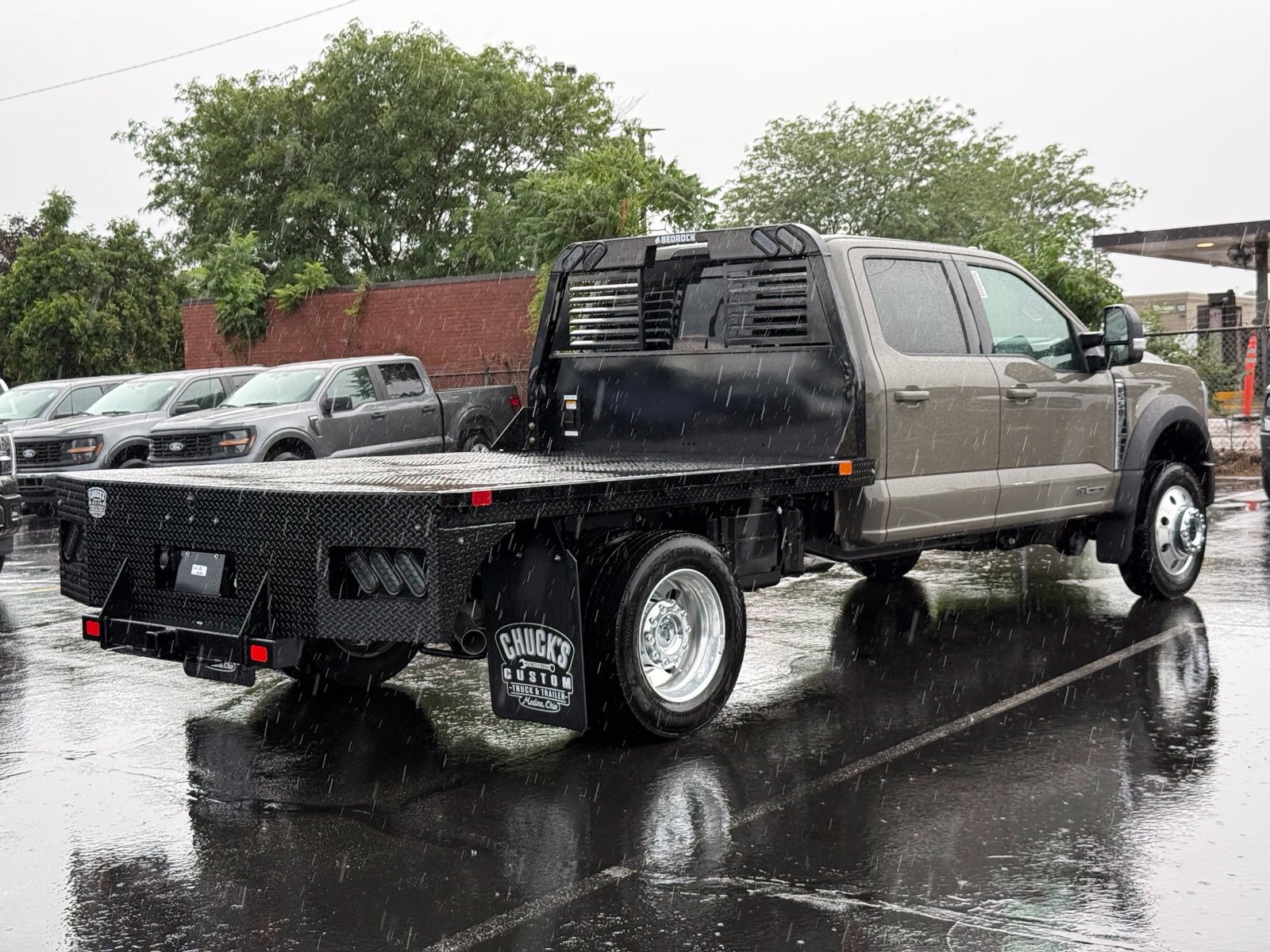 New 2026 Ford F550 4x4 Crew Cab image 7