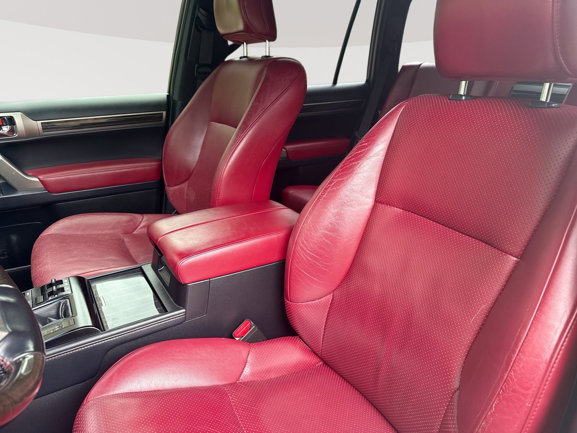 Used 2020 Lexus GX 460 Luxury w/ Luxury Sport Package AWD/4WD image 13