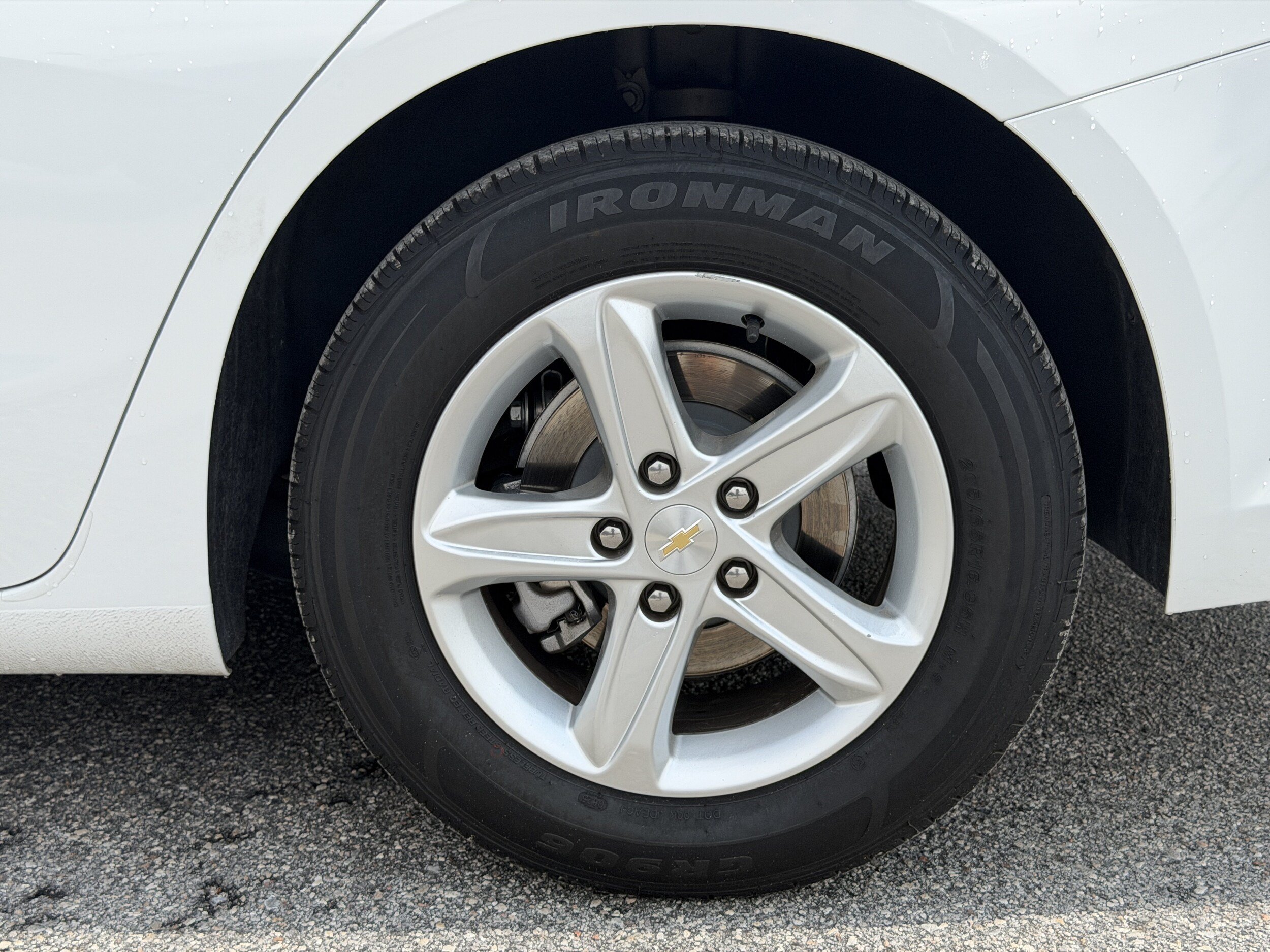 Used 2024 Chevrolet Malibu LT FWD image 11