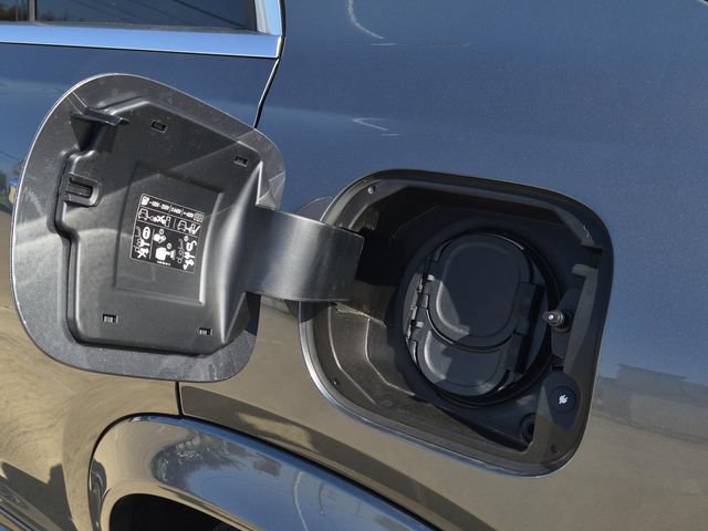 Certified 2025 Mercedes-Benz GLE 450e 4MATIC image 13