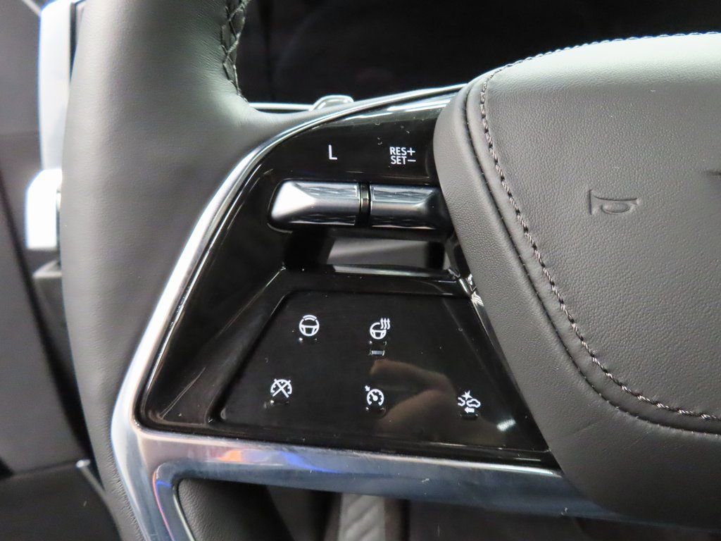 Used 2026 Cadillac Escalade Platinum Sport w/ LPO, Floor Liner Package image 49