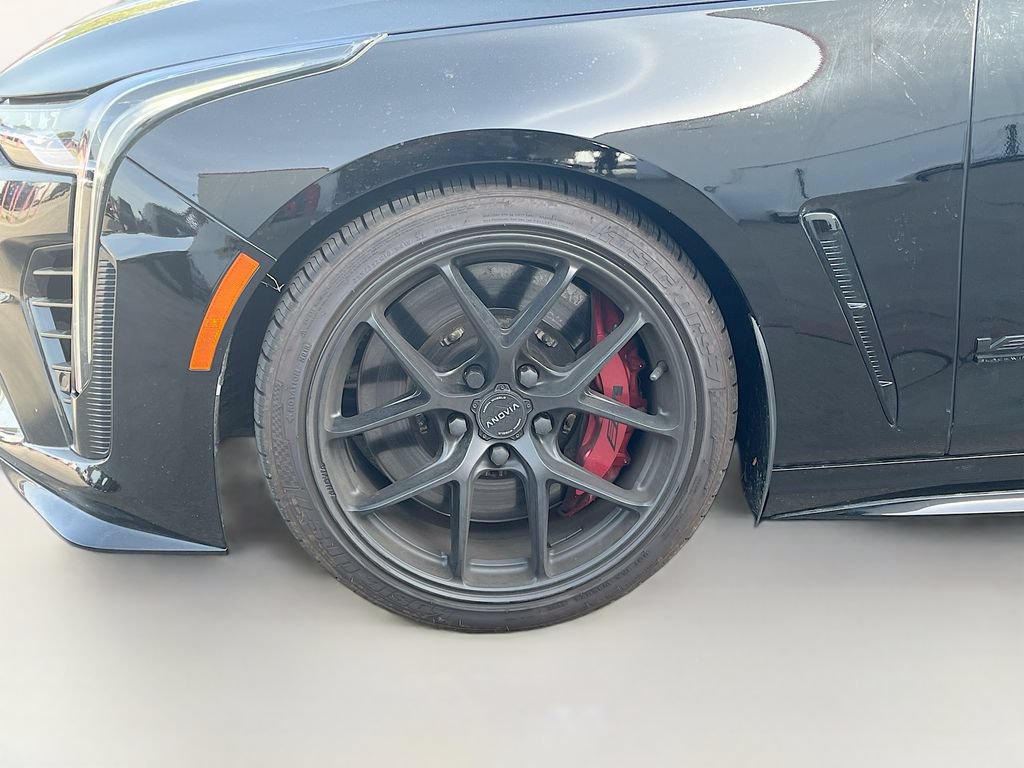 Used 2022 Cadillac CT4 V Blackwing w/ Carbon Fiber 1 Package RWD image 31