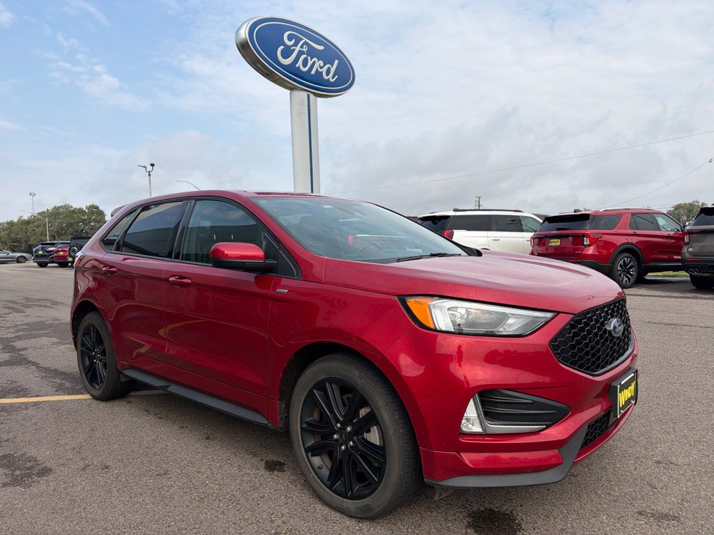 Used 2023 Ford Edge ST-Line AWD/4WD image 4