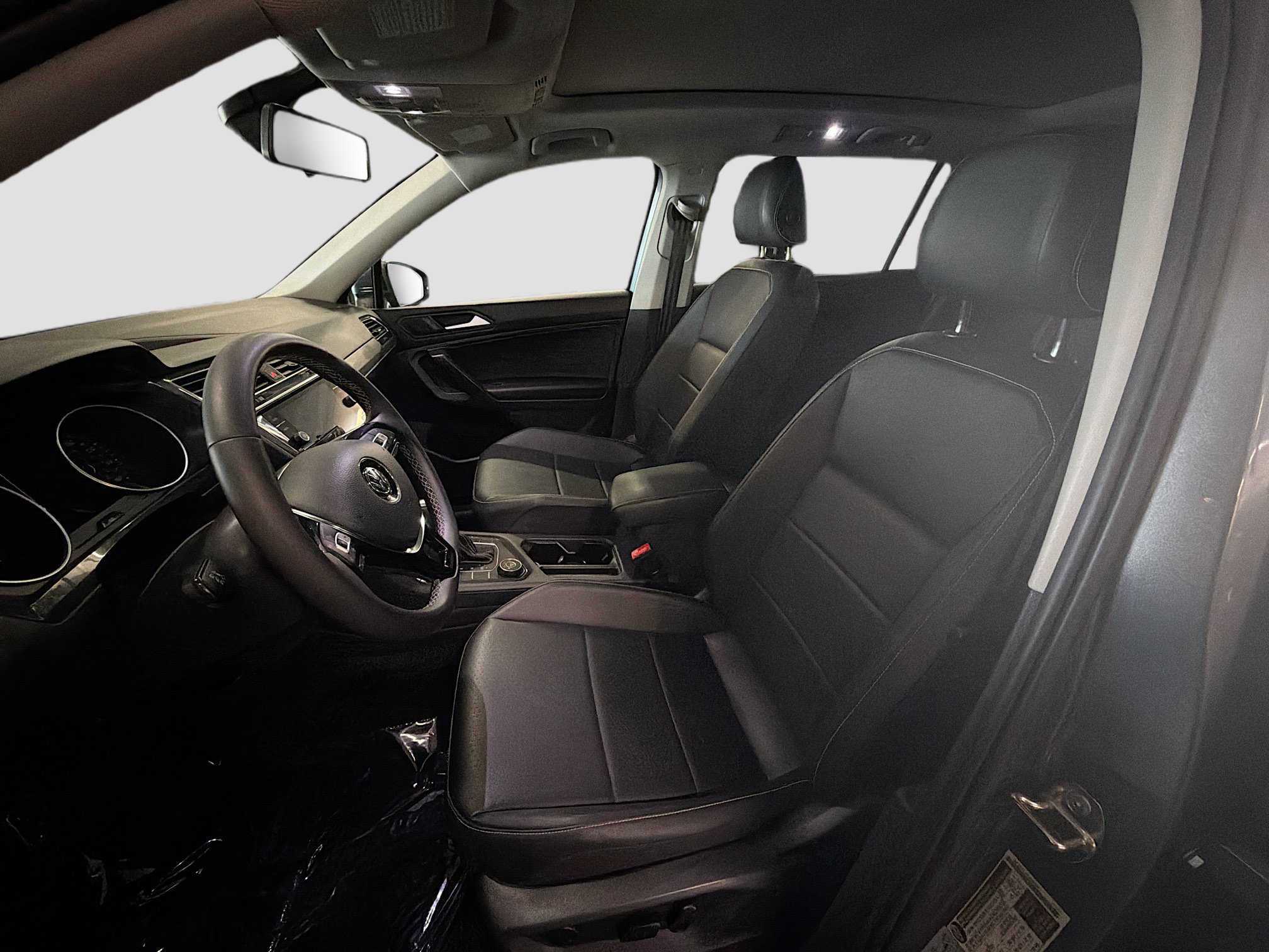 Used 2021 Volkswagen Tiguan S AWD/4WD image 13