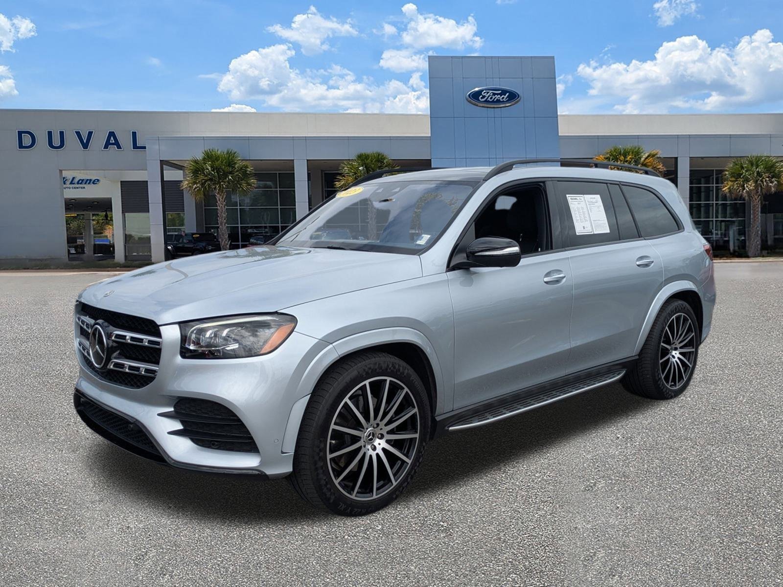 Used 2023 Mercedes-Benz GLS 580 4MATIC image 7