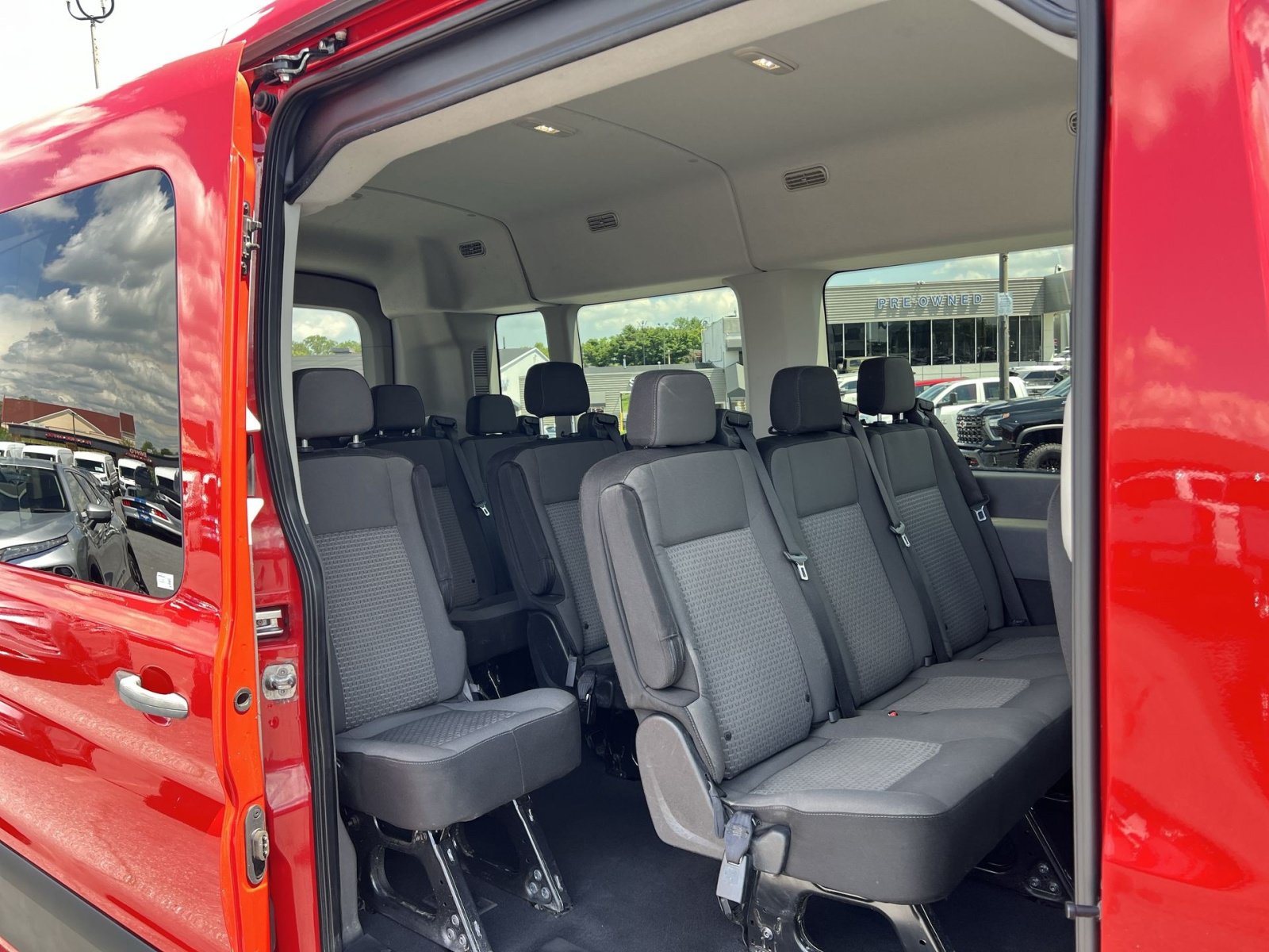 Used 2024 Ford Transit 350 XLT RWD image 24