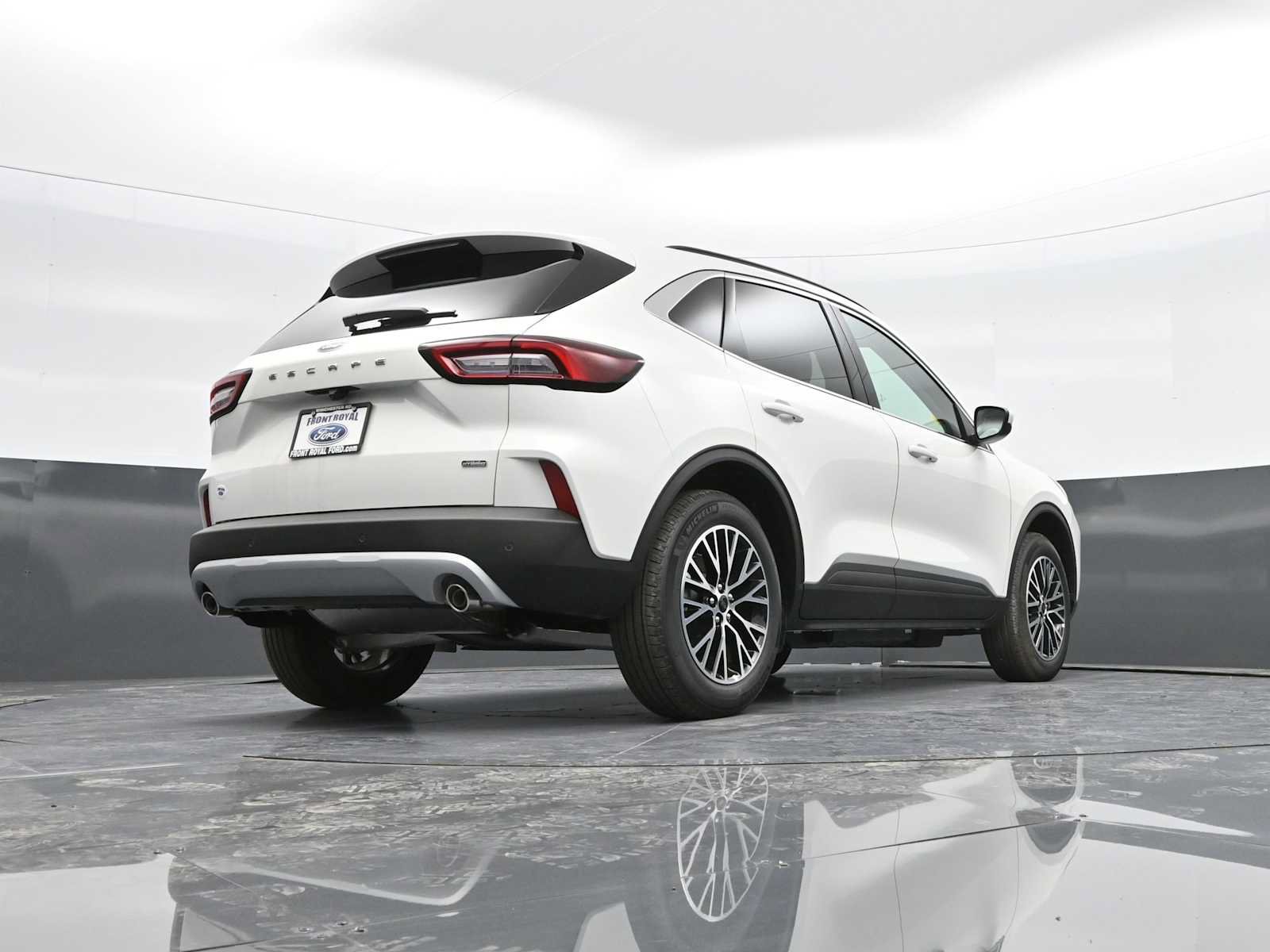New 2025 Ford Escape SE FWD image 43