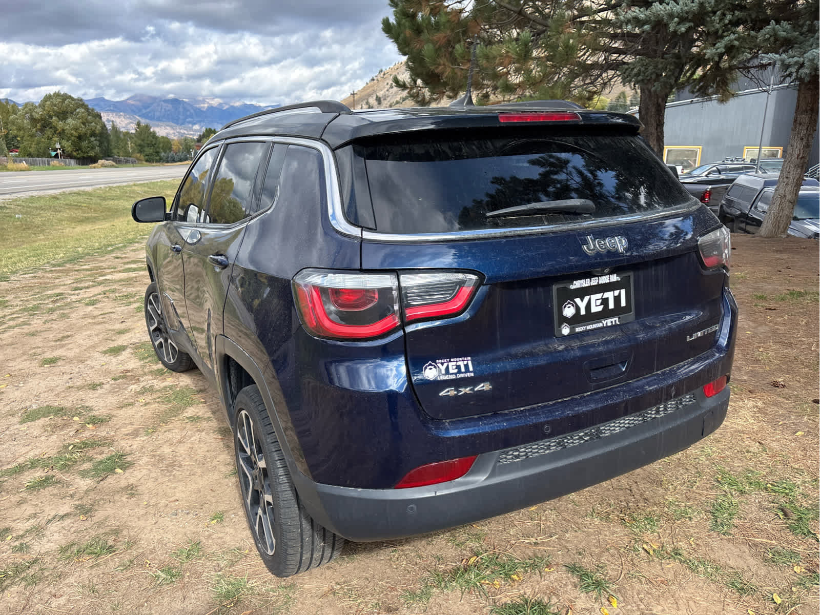 Used 2018 Jeep Compass Limited image 9