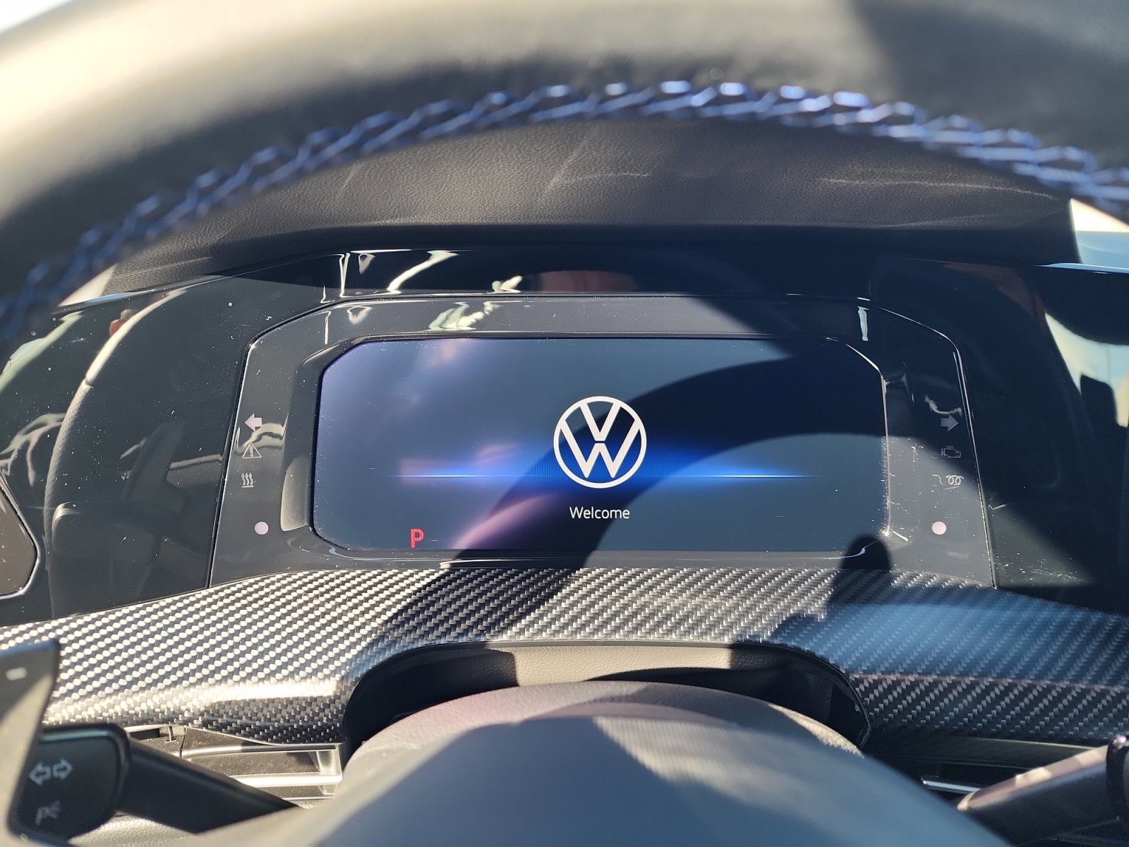 Certified 2025 Volkswagen Golf R Black Edition w/ Euro Stye Package image 10