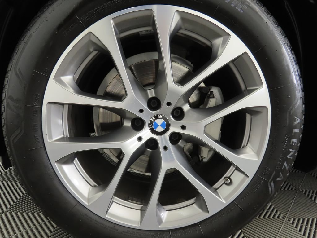 Used 2019 BMW X5 xDrive40i w/ Premium Package 2 image 30