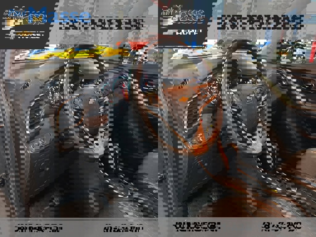 Used 2021 Chevrolet Trax LT w/ Driver Confidence Package image 15