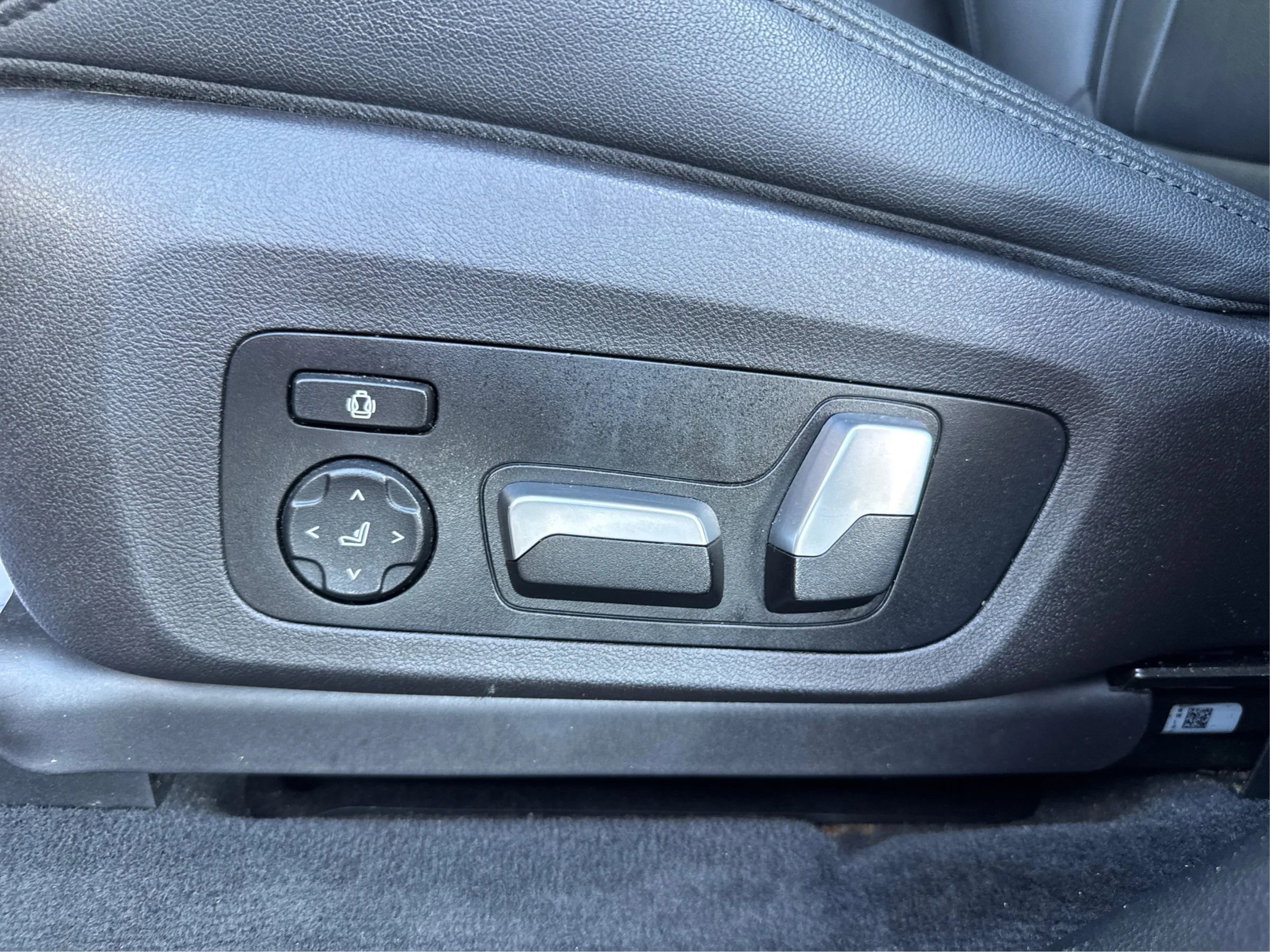 Used 2020 BMW X3 xDrive30i w/ Convenience Package image 22