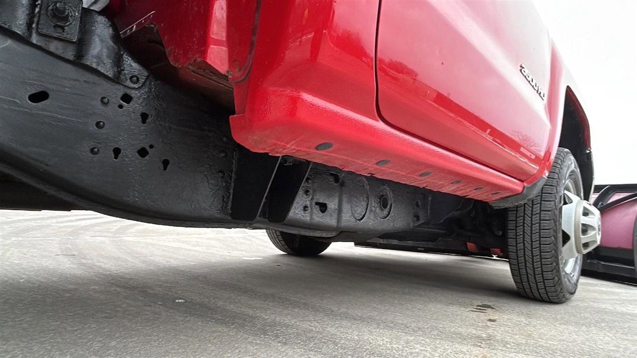 Used 2017 Chevrolet Silverado 3500 W/T w/ WT Convenience Package image 5