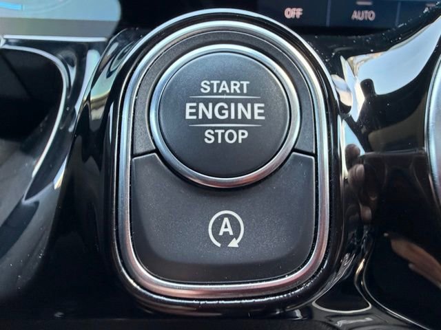 Certified 2022 Mercedes-Benz GLA 250 4MATIC image 23
