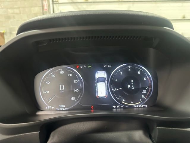 Used 2019 Volvo XC40 T5 Momentum AWD/4WD image 19