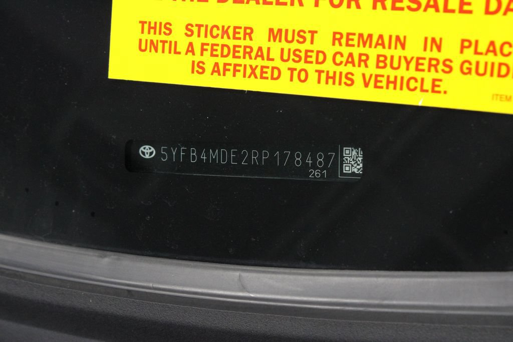 Used 2024 Toyota Corolla LE FWD image 28