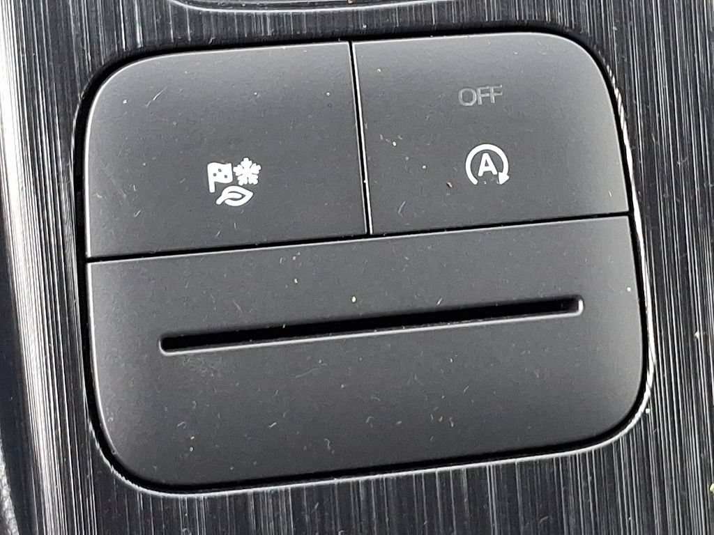 Used 2026 Ford Escape ST-Line AWD/4WD image 25