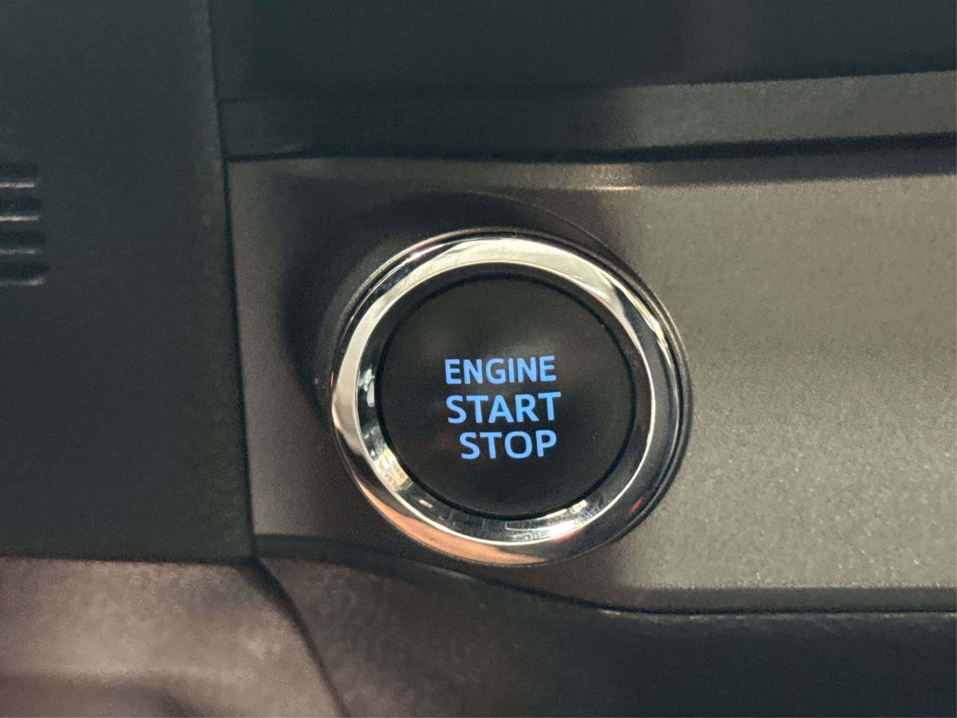 Used 2021 Toyota Tacoma SR5 image 31