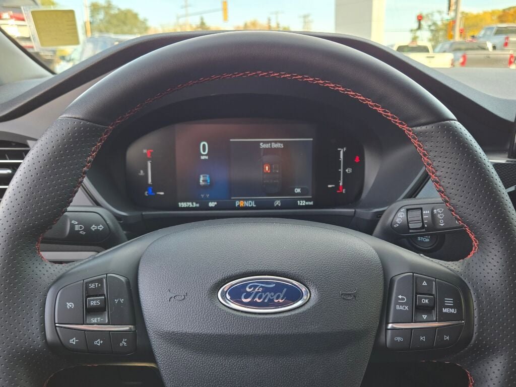 Used 2025 Ford Escape ST-Line Select image 34