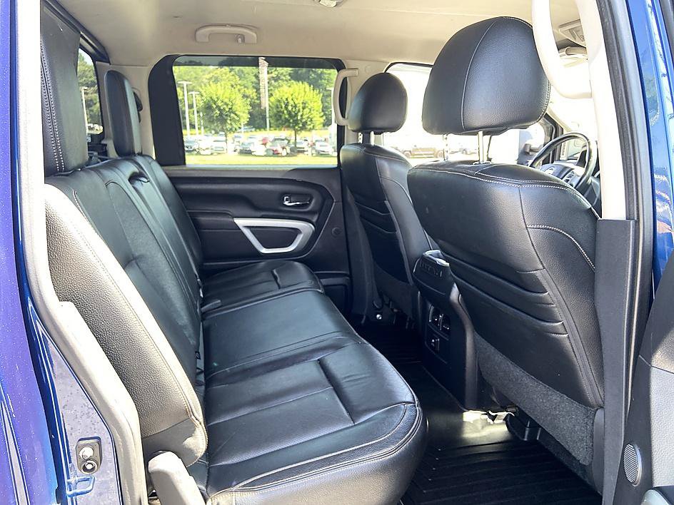 Used 2017 Nissan Titan SL RWD image 18