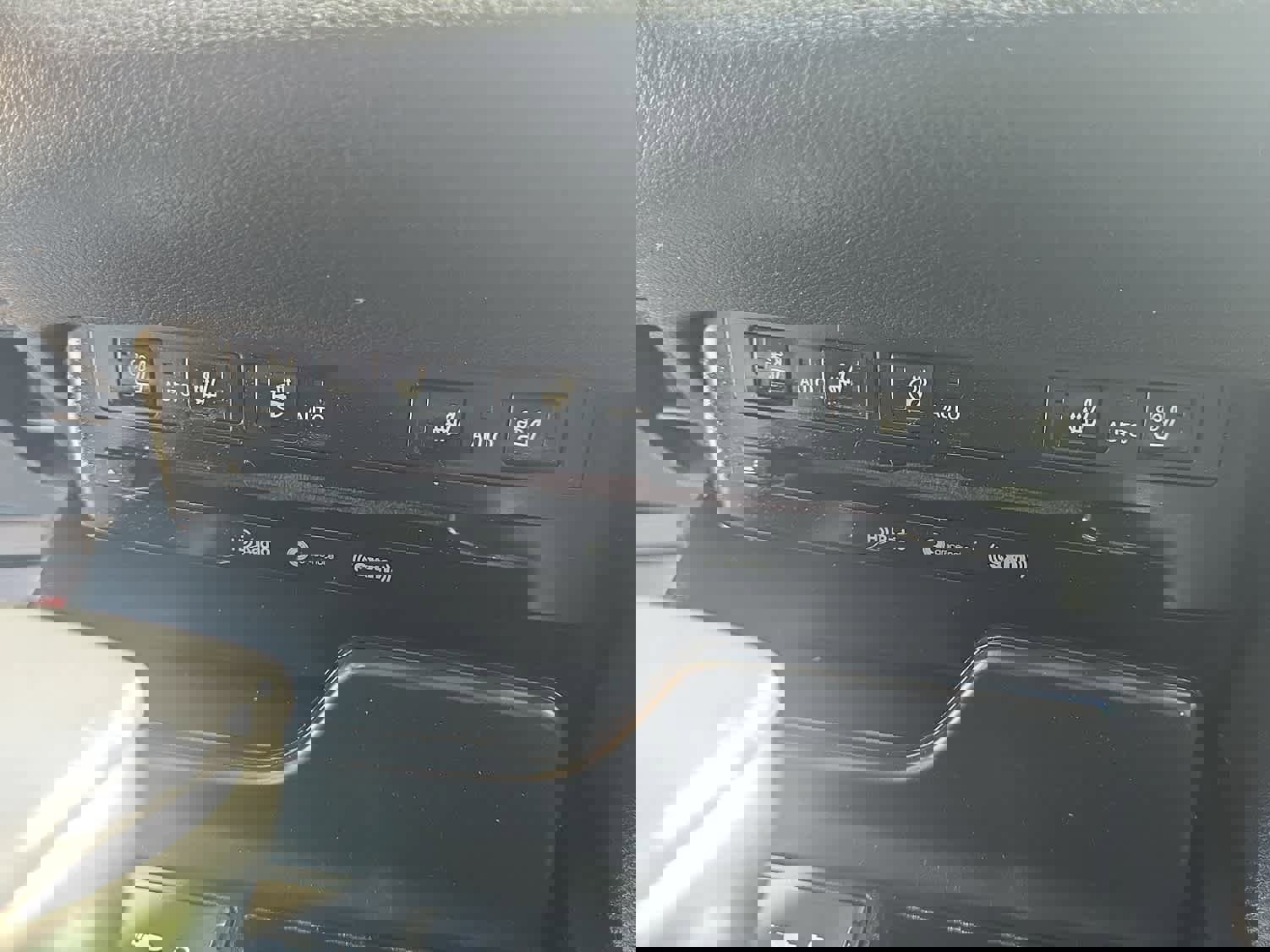 Used 2019 Lexus ES 350 w/ Premium Package image 22