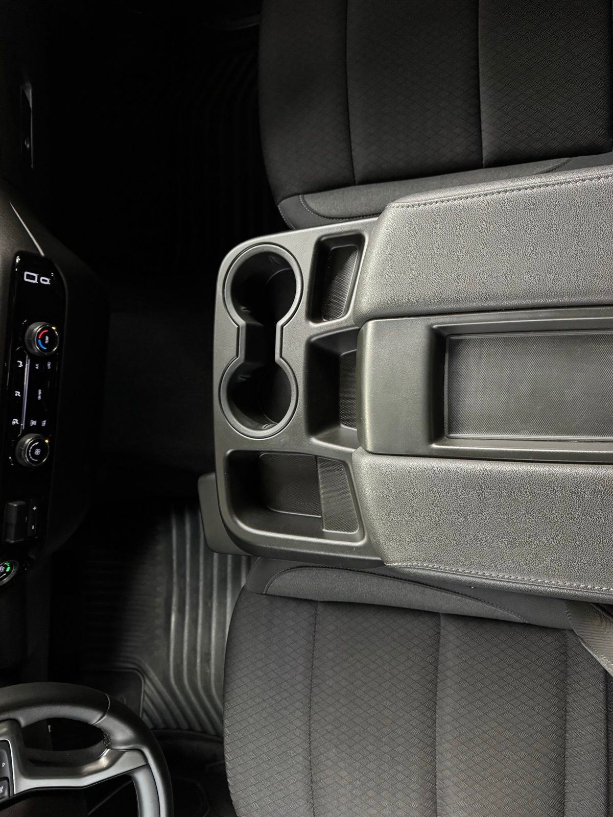 Used 2024 Chevrolet Silverado 3500 LT image 29