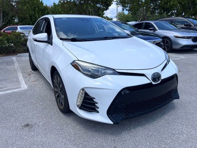 Used 2019 Toyota Corolla SE FWD image 1