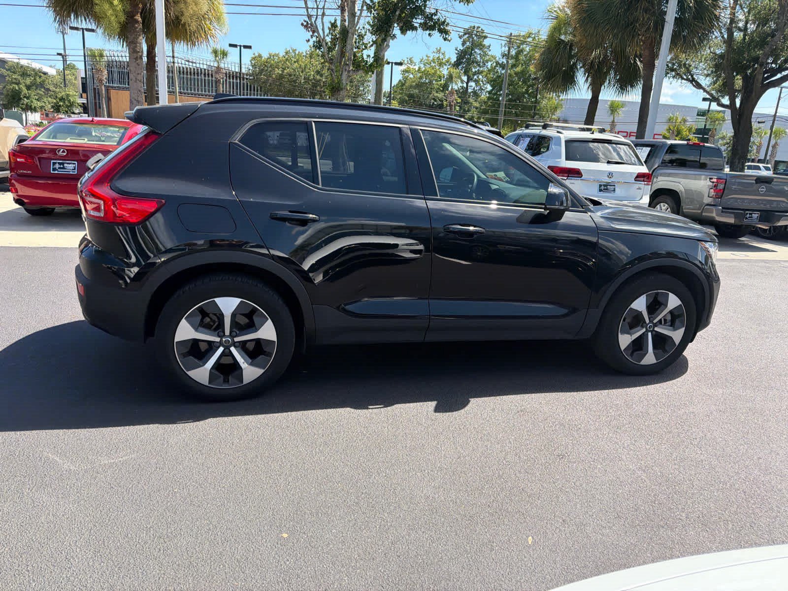 Certified 2024 Volvo XC40 B5 Core w/ Protection Package Premier AWD/4WD image 55