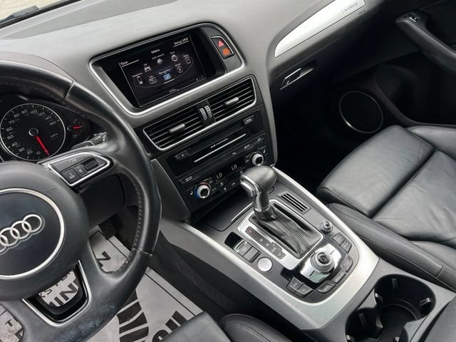 Used 2017 Audi Q5 2.0T Premium Plus w/ Technology Package AWD/4WD image 33