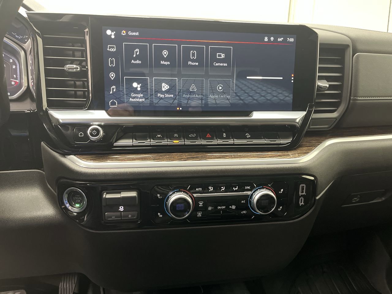 New 2026 GMC Sierra 1500 SLE AWD/4WD image 18