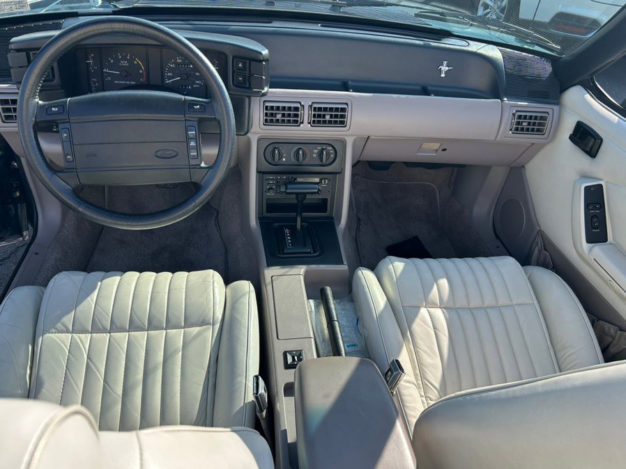 Used 1992 Ford Mustang GT image 27
