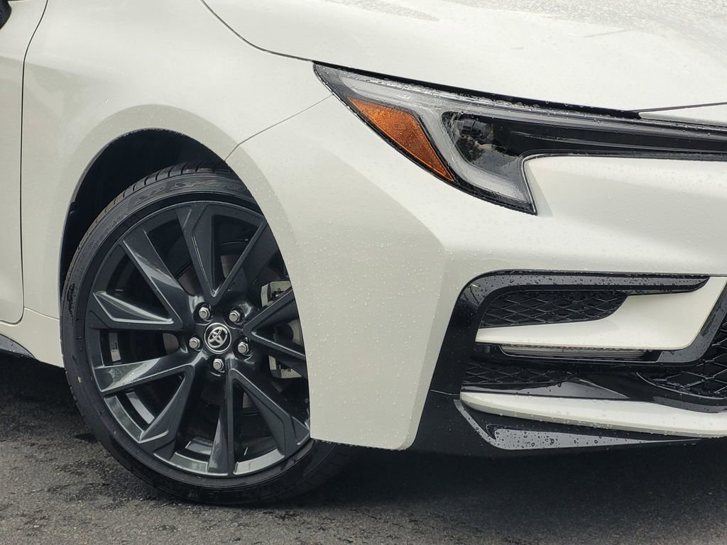 New 2026 Toyota Corolla SE FWD image 3