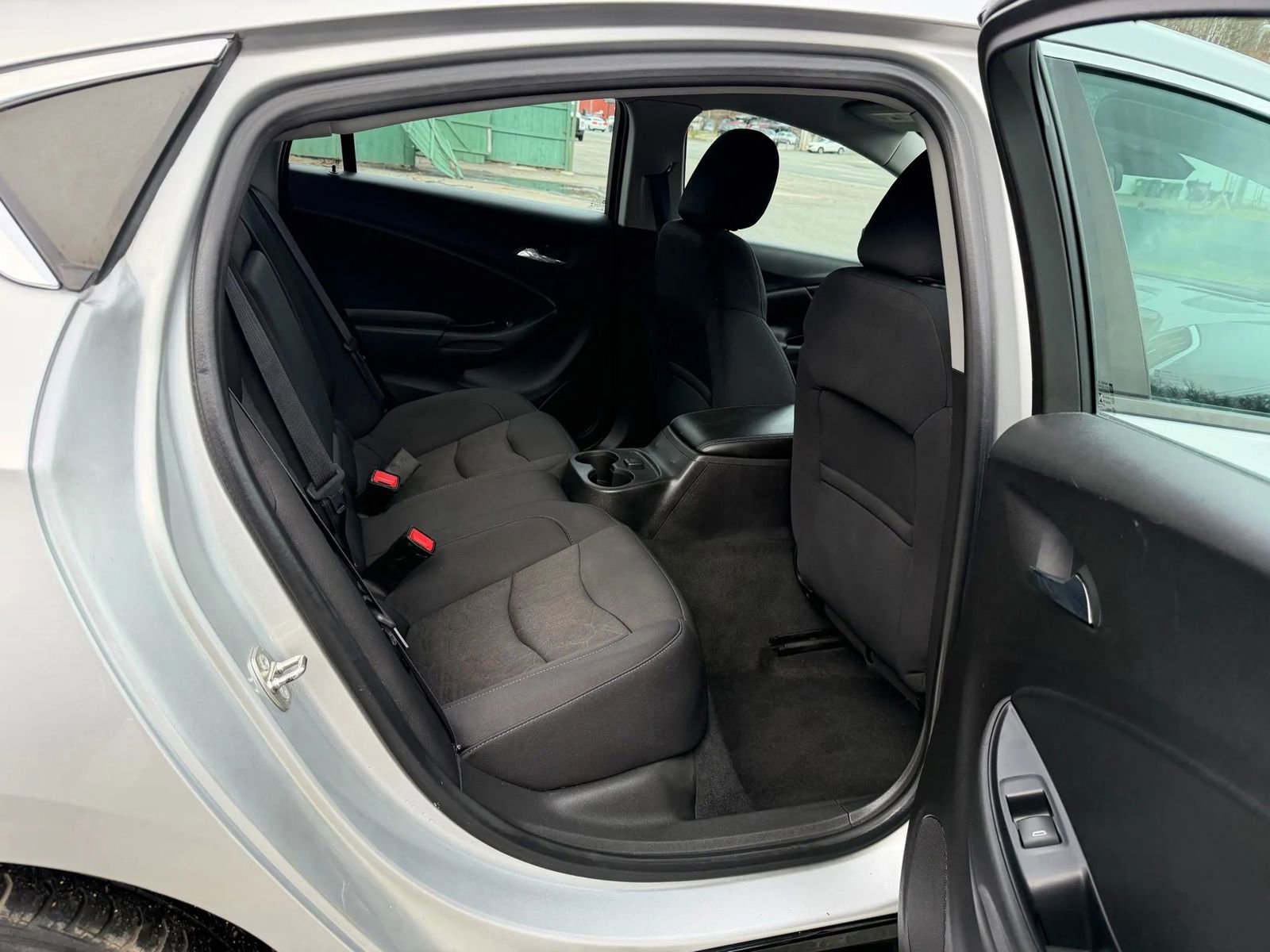 Used 2016 Chevrolet Volt LT FWD image 20
