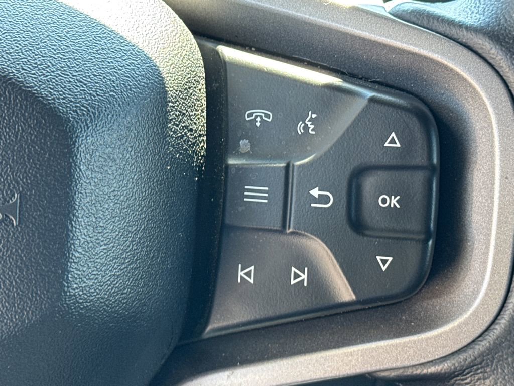 Used 2025 Ford Bronco Big Bend image 25