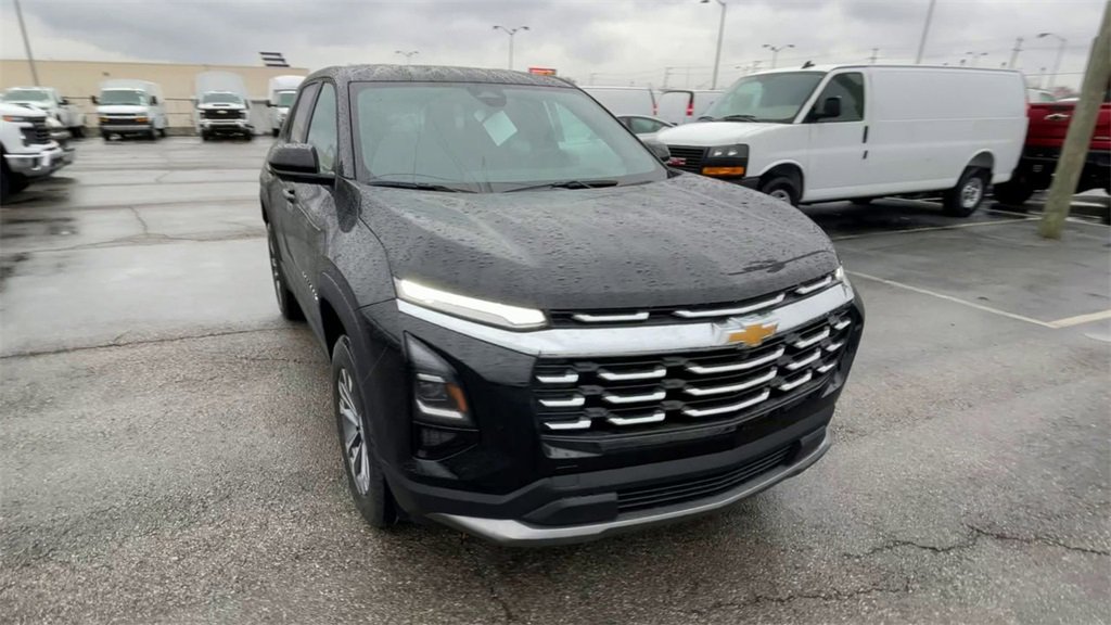 New 2026 Chevrolet Equinox LT w/ LPO, Floor Liner Package image 4