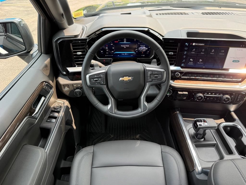 New 2026 Chevrolet Silverado 1500 LT w/ Z71 Off-Road Package AWD/4WD image 9
