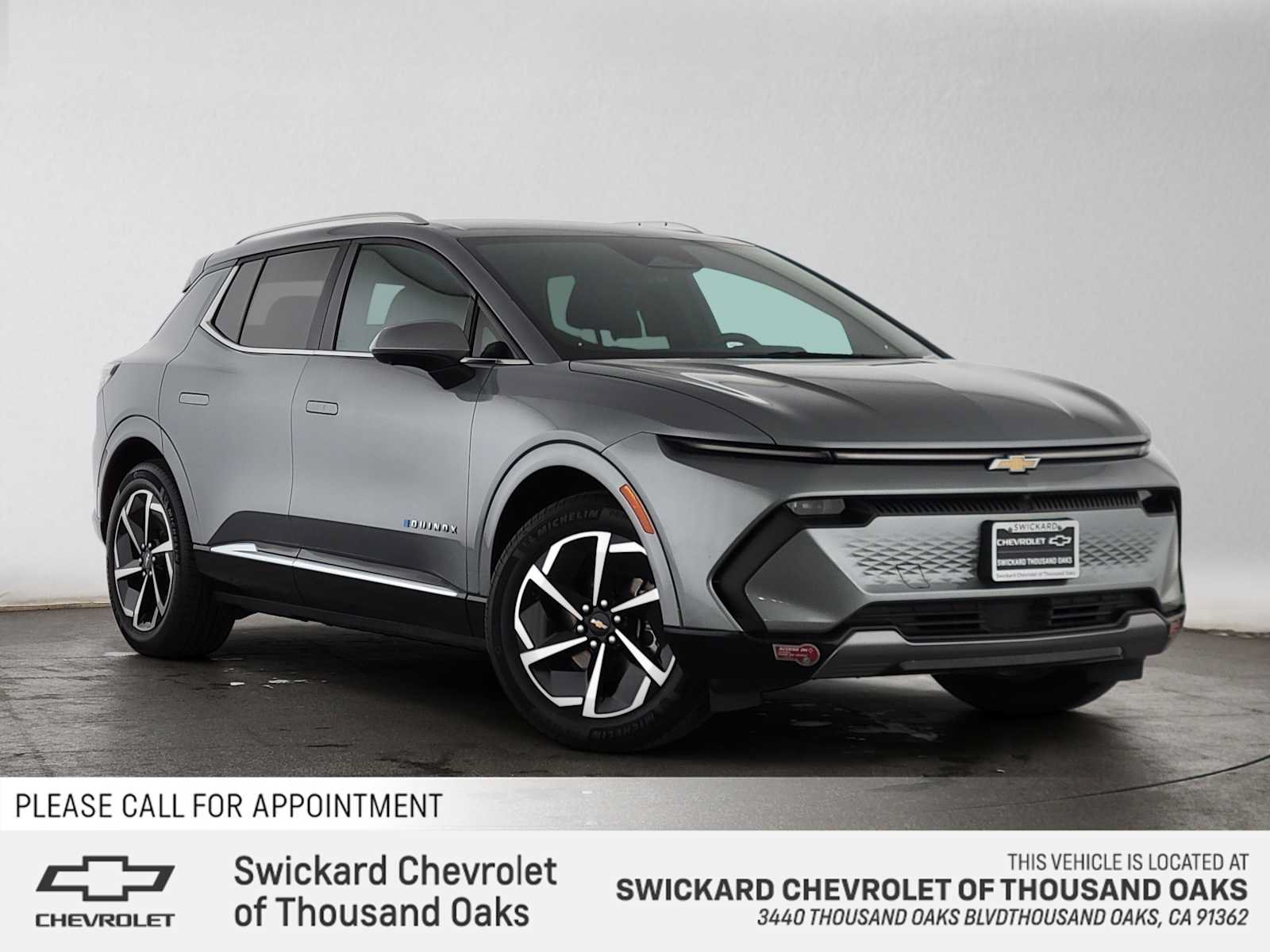 Used 2024 Chevrolet Equinox EV LT FWD image 1