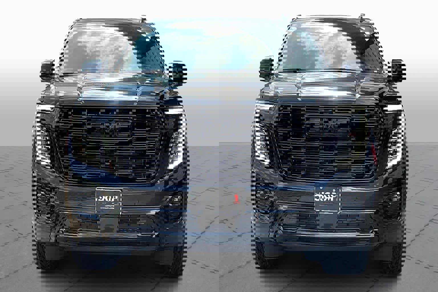 New 2026 GMC Yukon Denali w/ Sun & Power Step Package image 2