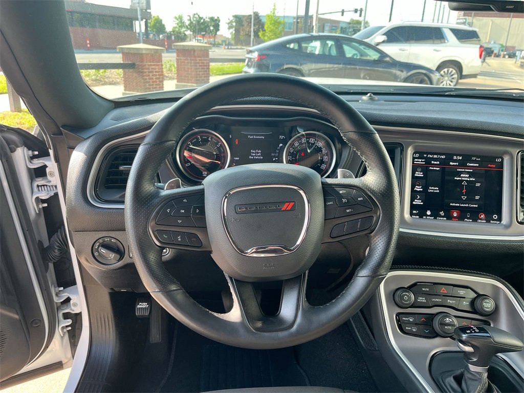 Used 2022 Dodge Challenger R/T Scat Pack w/ Scat Pack Stripe image 31