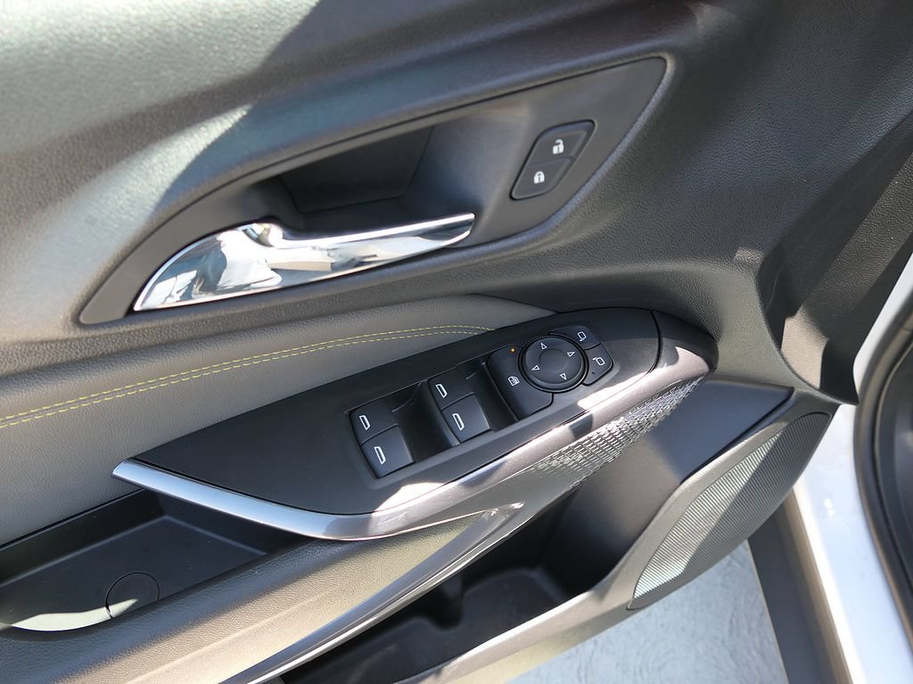 Used 2026 Chevrolet Trax ACTIV FWD image 14