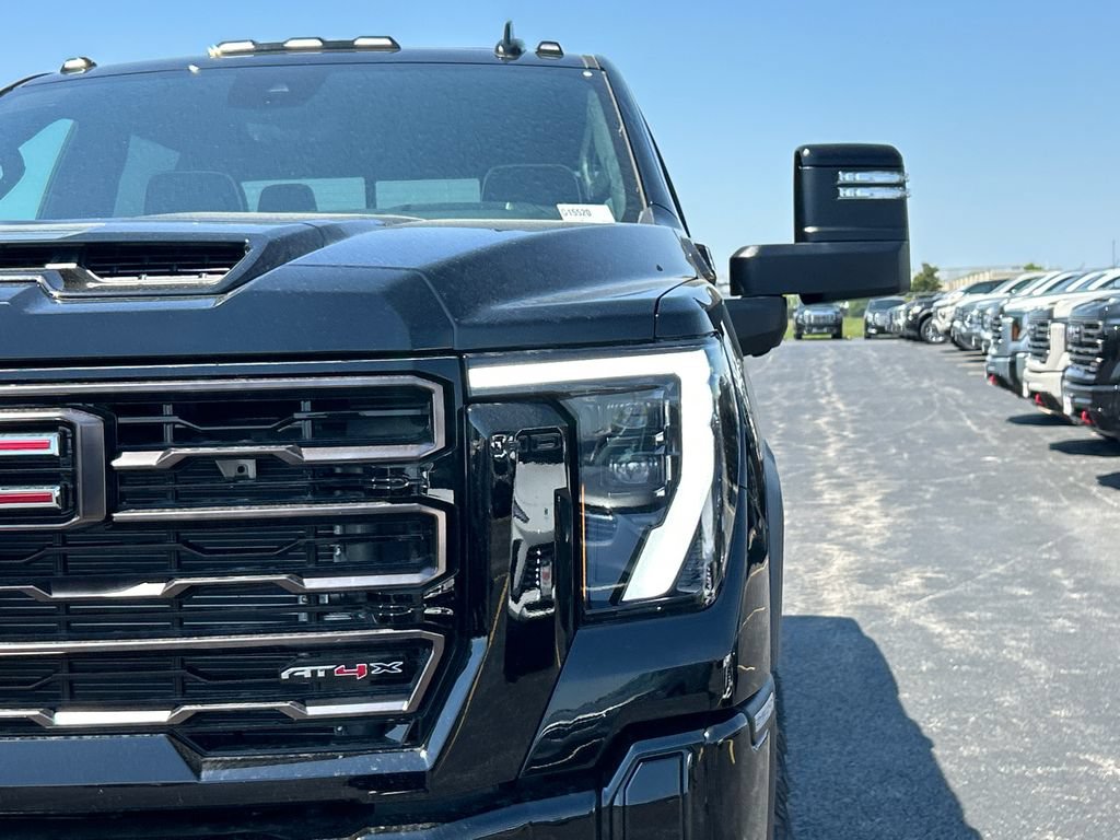 New 2026 GMC Sierra 2500 AT4X AWD/4WD image 11