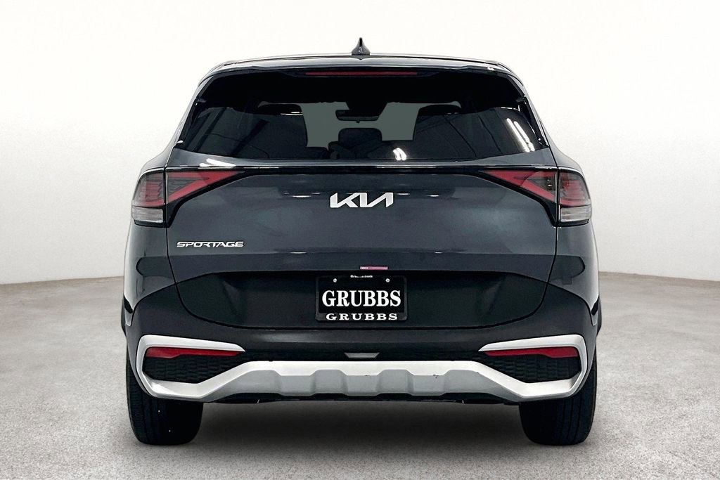 Used 2024 Kia Sportage EX image 4